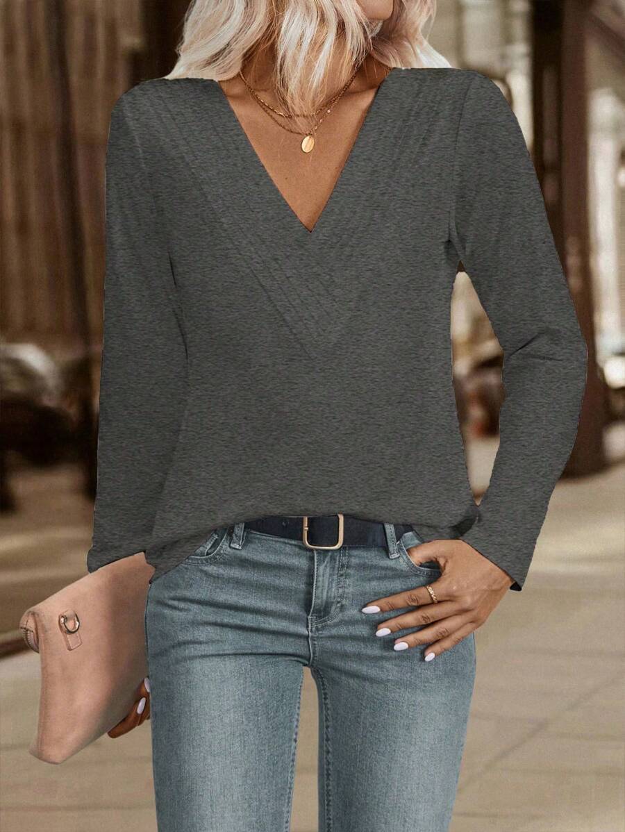 Blusa com Decote V Elegante