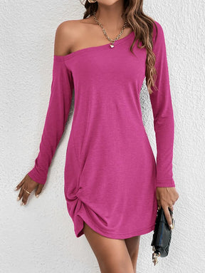 Vestido de Manga Longa com Ombro Caído
